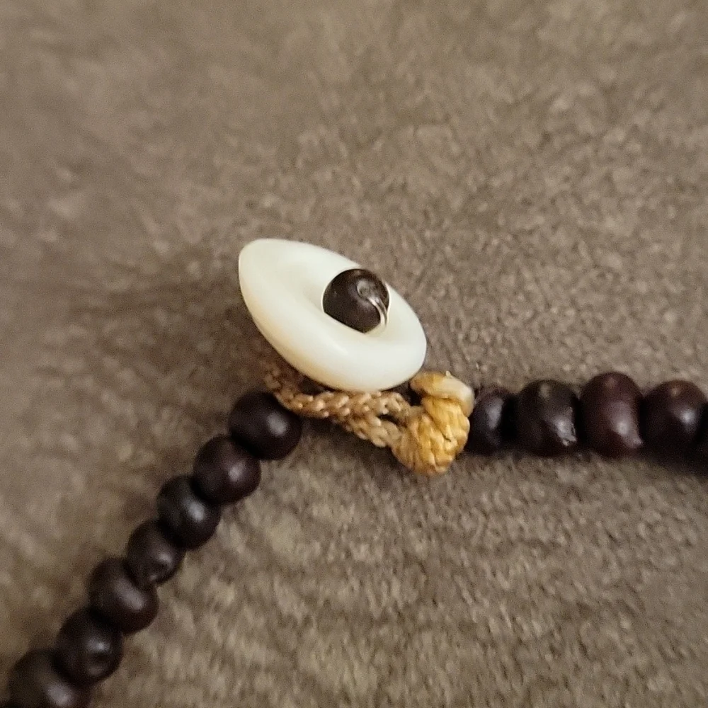 VTG 1970s Unisex Lucky Sea Bean Beaded Barbarian Surfer Festival Choker Necklace
